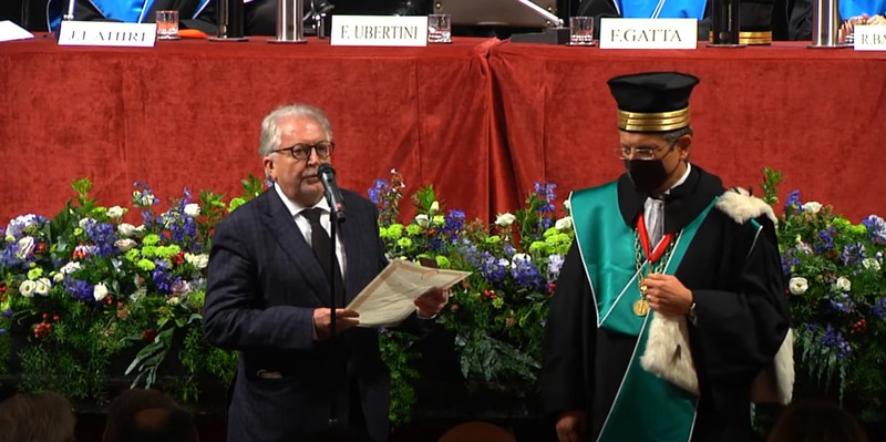 Cerimonia di consegna del diploma al professore emerito Gilberto Antonelli