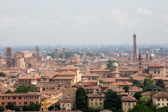 Qual è la condizione abitativa della popolazione studentesca? Aiutaci a capirlo compilando il questionario